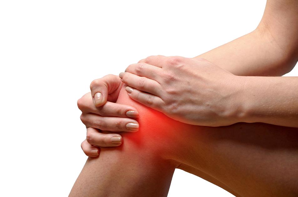 Knee pain treatment at Elevate Chiro & Health in Delray Beach, Florida.